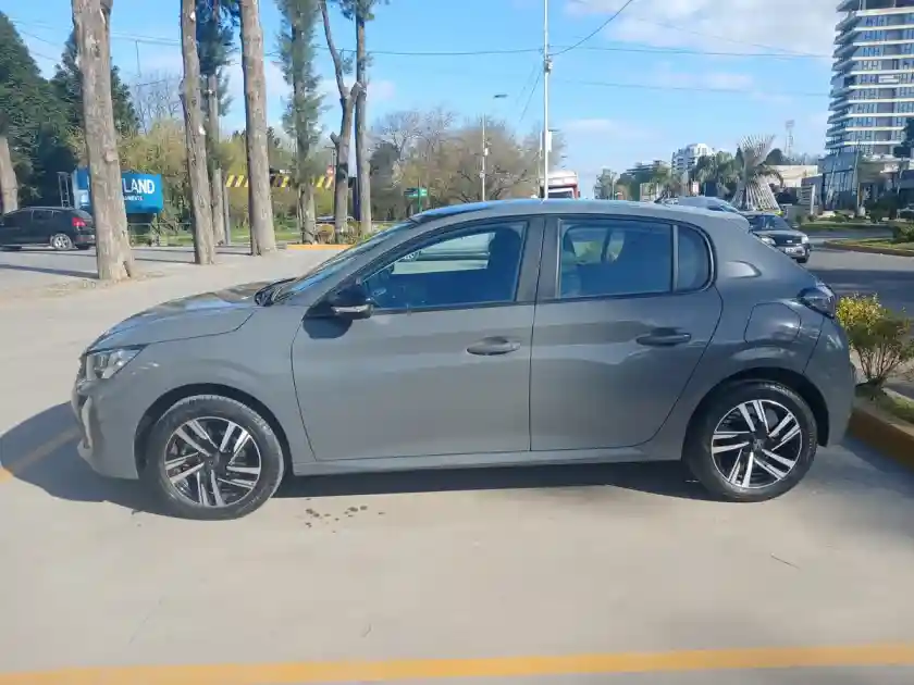 Peugeot 208 1.0 T200 Allure Pack Cvt 2024 - foto 4