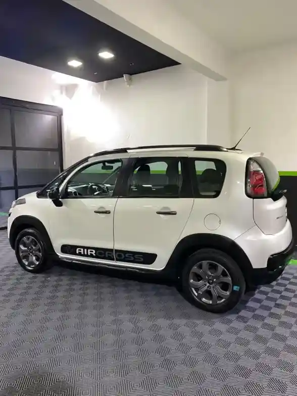 Citroën C3 Aircross 1.6 Vti 115 Feel 2020 - foto 5