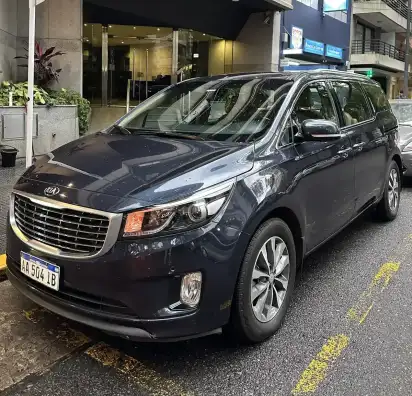 Kia Carnival 2016 - foto 1
