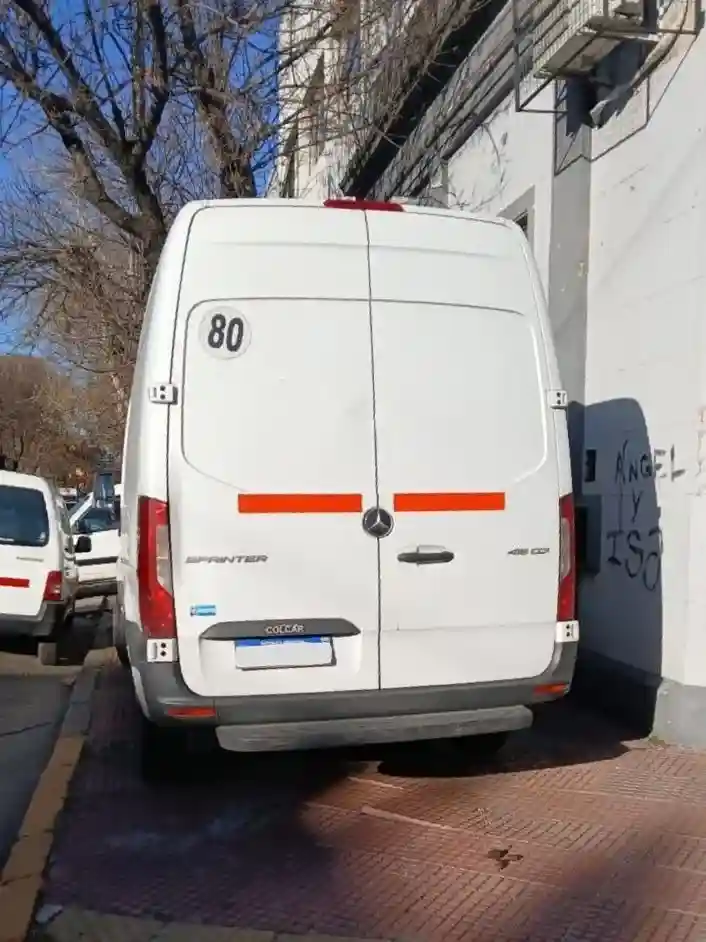 Mercedes-Benz Sprinter 416 Cdi Furgón 3665 Te V2 2020 - foto 2