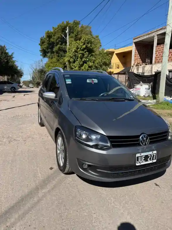 Volkswagen Suran 1.6 Comfortline 101Cv 11A 2012 - foto 3