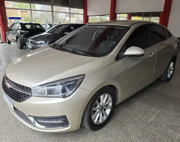 Chery Arrizo 5 1.5 Luxury At 2022 - foto 2