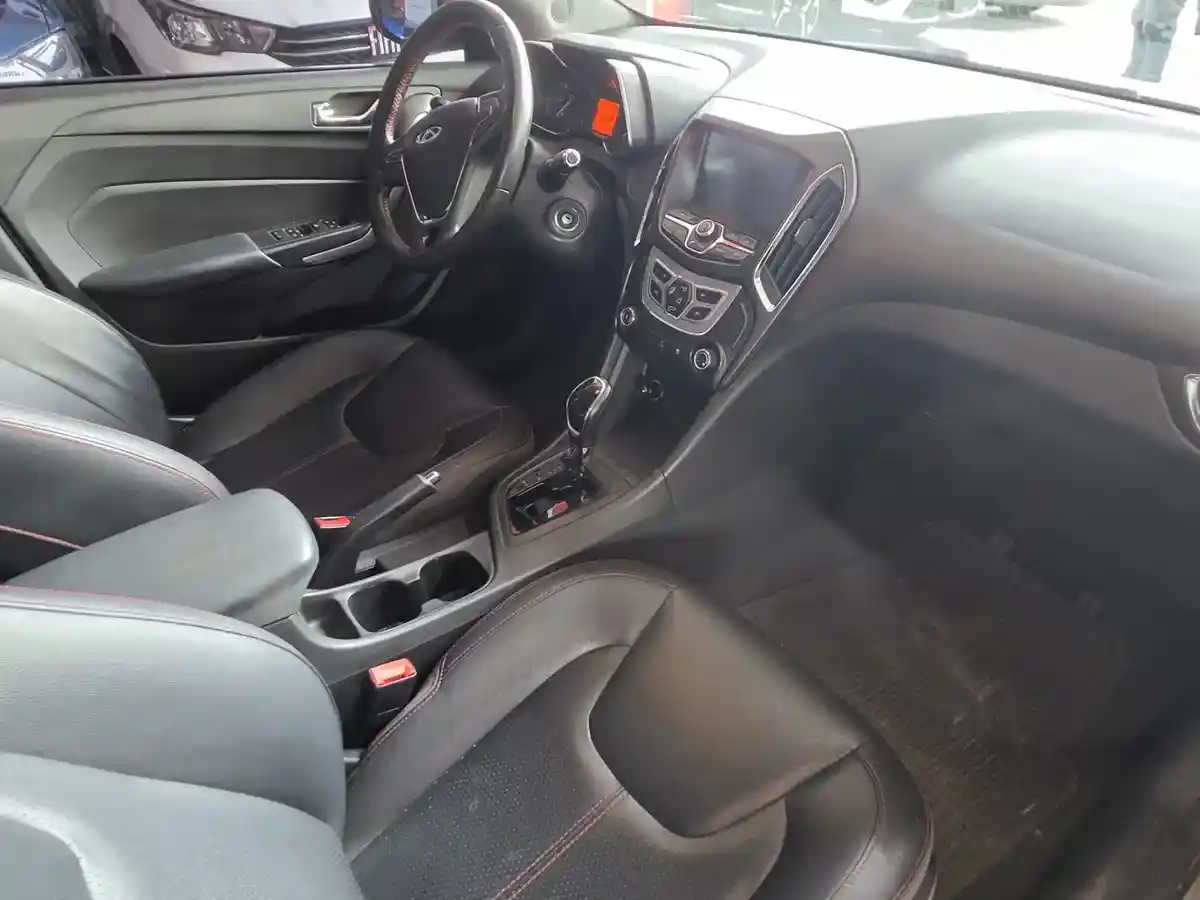 Chery Arrizo 5 1.5 Luxury At 2022 - foto 5