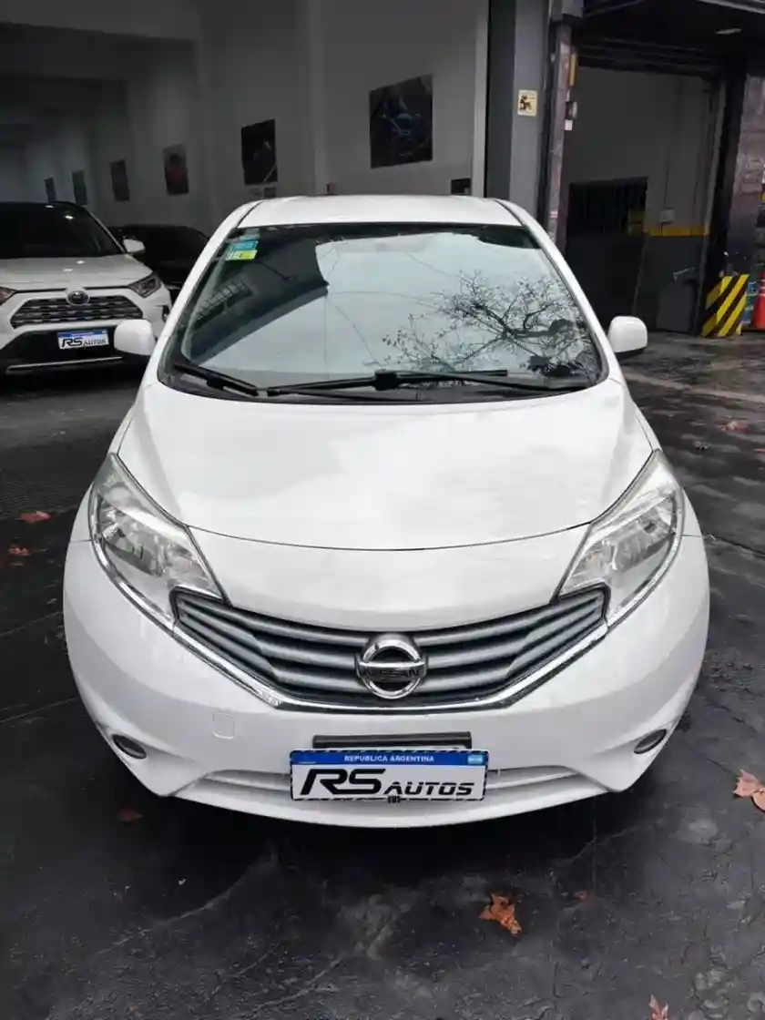 Nissan Note 1.6 Advance 107Cv 2015 - foto 2