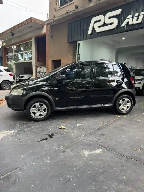 Volkswagen Crossfox 1.6 Comfortline 2009 - foto 4