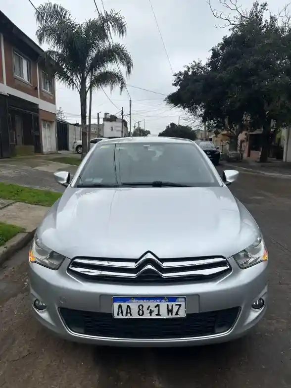 Citroën C-Elysée 1.6 Feel Vti 115 2017 - foto 3