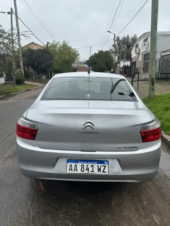 Citroën C-Elysée 1.6 Feel Vti 115 2017 - foto 4