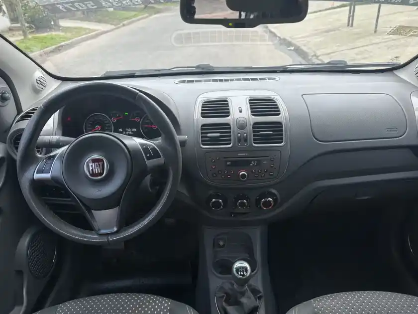 Fiat Grand Siena 1.6 Essence 115Cv 2016 - foto 5