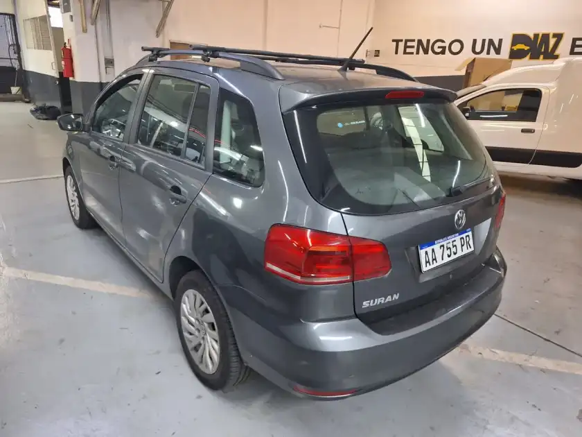 Volkswagen Suran Comfortline 1.6 2016 - foto 4