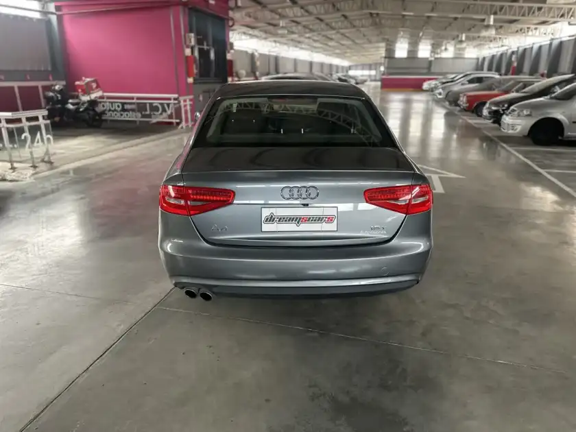 Audi A4 1.8 Attraction Tfsi 170Cv 2016 - foto 5