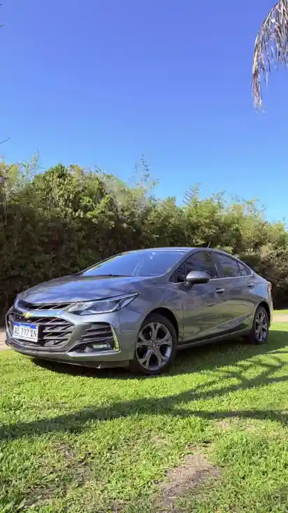 Chevrolet Cruze II 2021 - foto 1