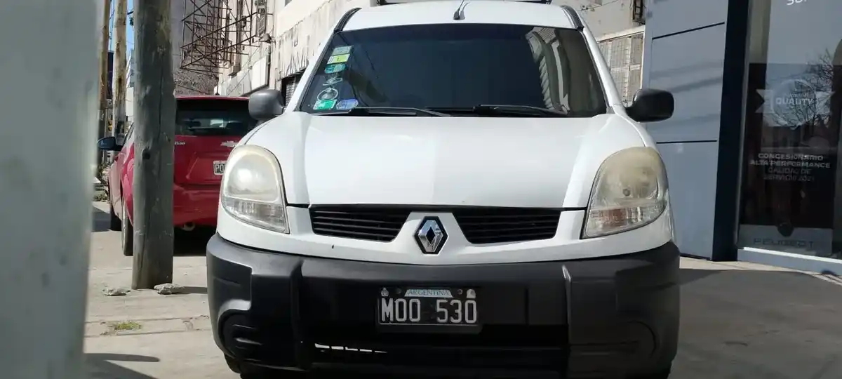 Renault Kangoo Confort 1.6 Cd Aa Da Svt 1Pl 2013 - foto 3