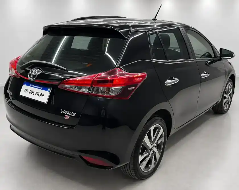 Toyota Yaris 2020 - foto 1