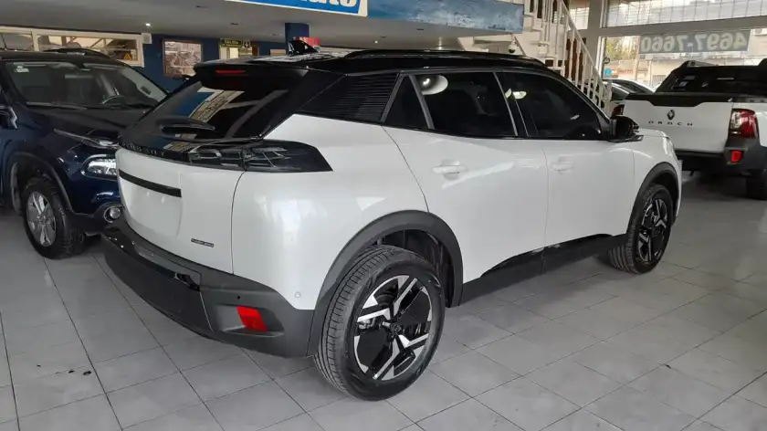 Peugeot 2008 1.0T Gt 2025 - foto 5
