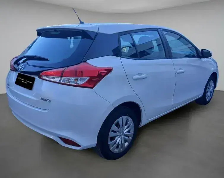 Toyota Yaris 2020 - foto 1