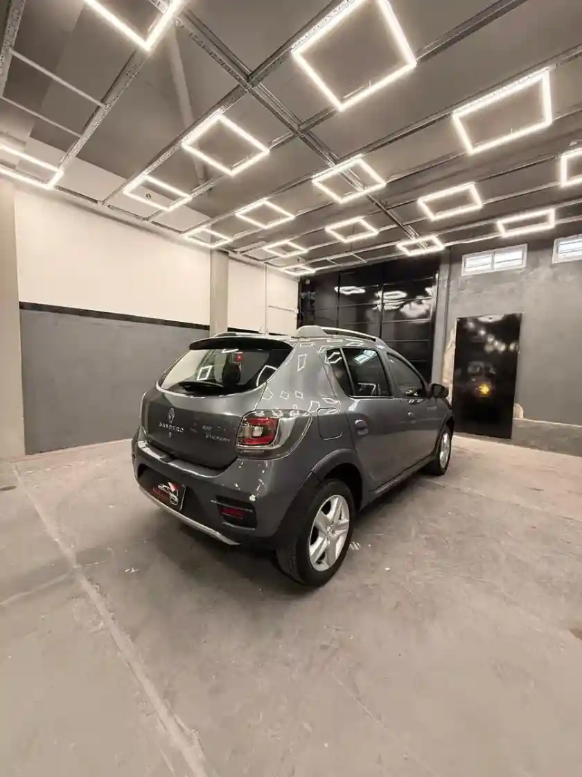 Renault Sandero Stepway 2018 - foto 1