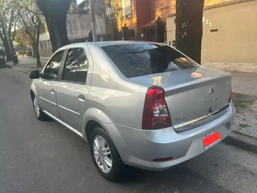 Renault Logan 1.6 Sl Avantage 90Cv 2011 - foto 4