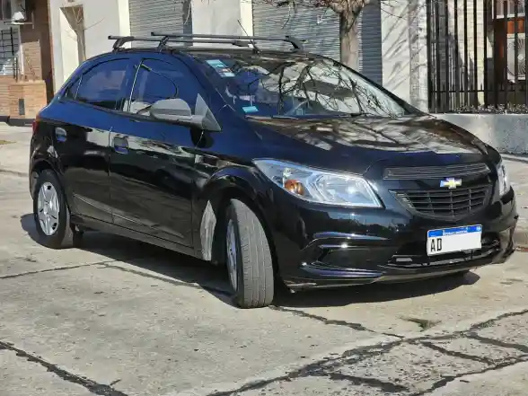 Chevrolet Onix 1.4 Joy Ls 98Cv 2018 - foto 3