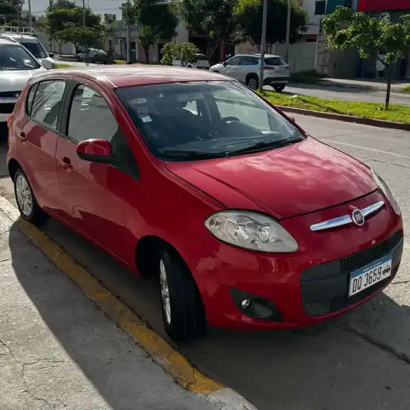 Fiat Palio 1.4 Attractive 85Cv C/Pack Seguridad 2014 - foto 3