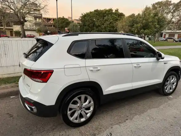 Volkswagen Taos 1.4 250 Tsi Comfortline 2022 - foto 3