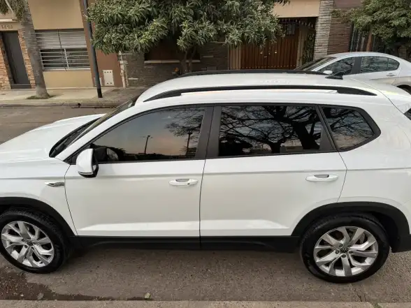 Volkswagen Taos 1.4 250 Tsi Comfortline 2022 - foto 4