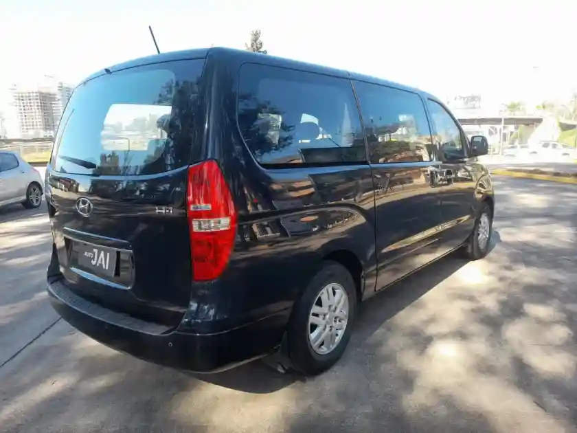 Hyundai H1 2.5 Premium 1 170Cv At 2020 - foto 3