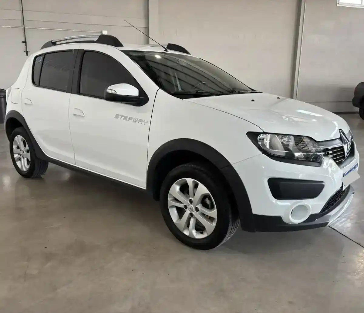 Renault Sandero Stepway 1.6 Privilege 105Cv 2019 - foto 2
