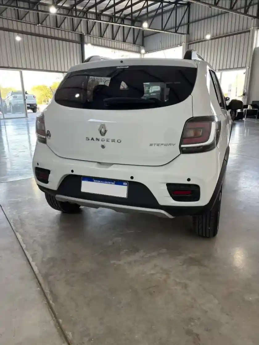 Renault Sandero Stepway 1.6 Privilege 105Cv 2019 - foto 5