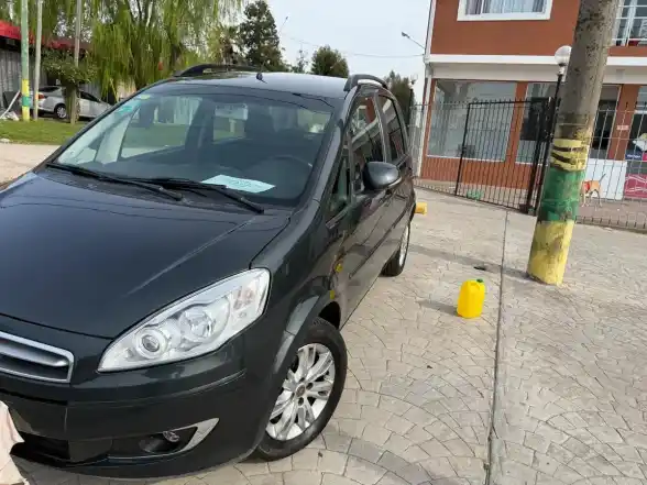 Fiat Idea 1.4 Attractive 82Cv Abs Abcp 2014 - foto 2