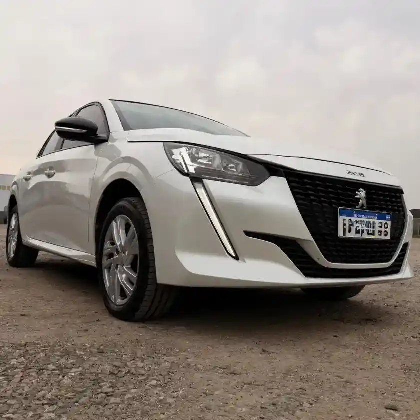 Peugeot 208 1.6 Active Pack Tiptronic 2023 - foto 3