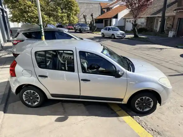 Renault Sandero 1.6 Confort 2009 - foto 5