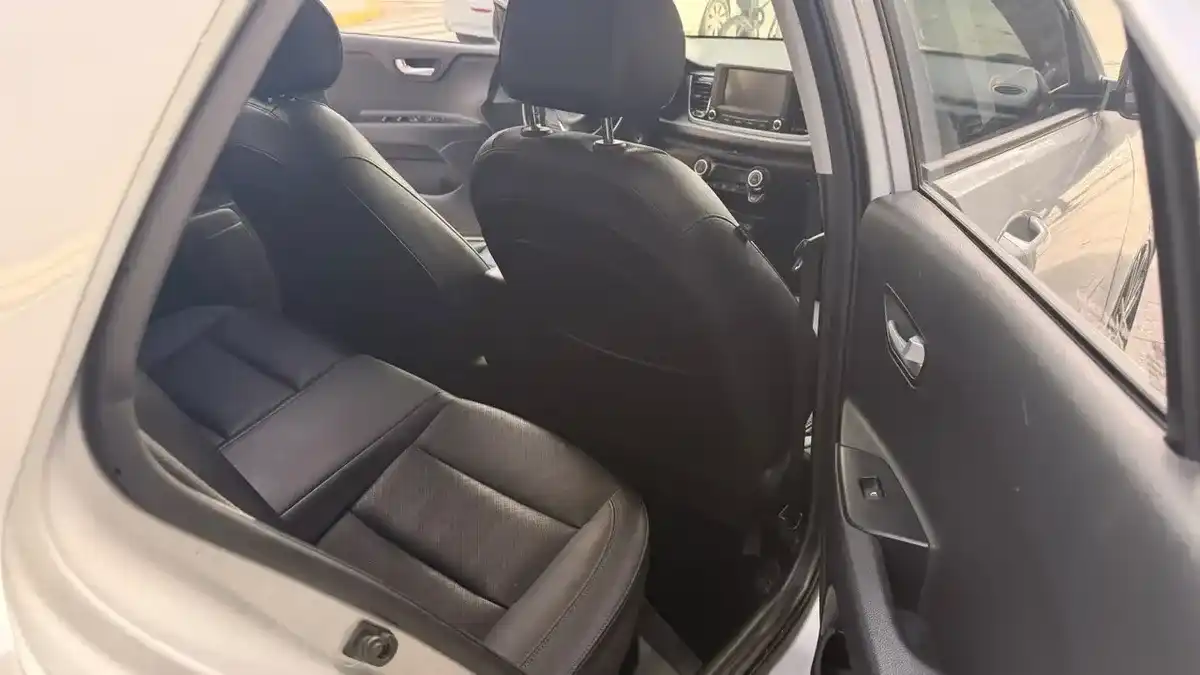 Kia Rio 1.6 Sx 4At 2021 - foto 3