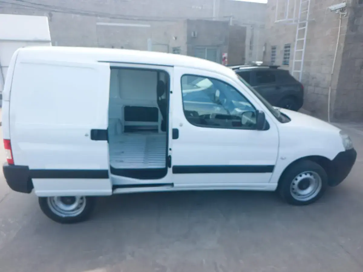 Citroën Berlingo Furgon 1.6 Bussines Hdi 92Cv 2023 - foto 4