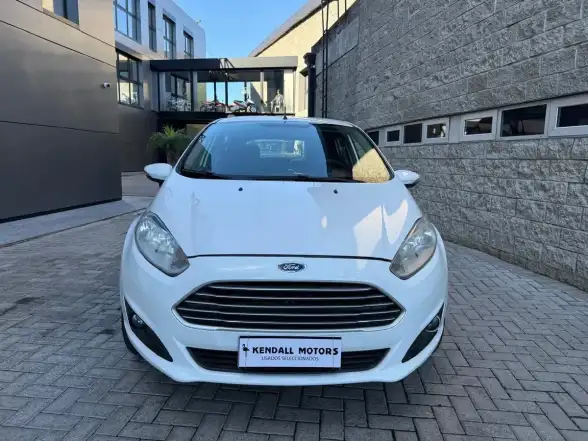 Ford Fiesta Kinetic 1.6 Se Powershift 120Cv 2017 - foto 2