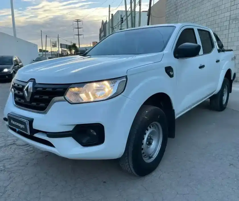 Renault Alaskan 2.3 Dci Confort 4X4 2024 - foto 1