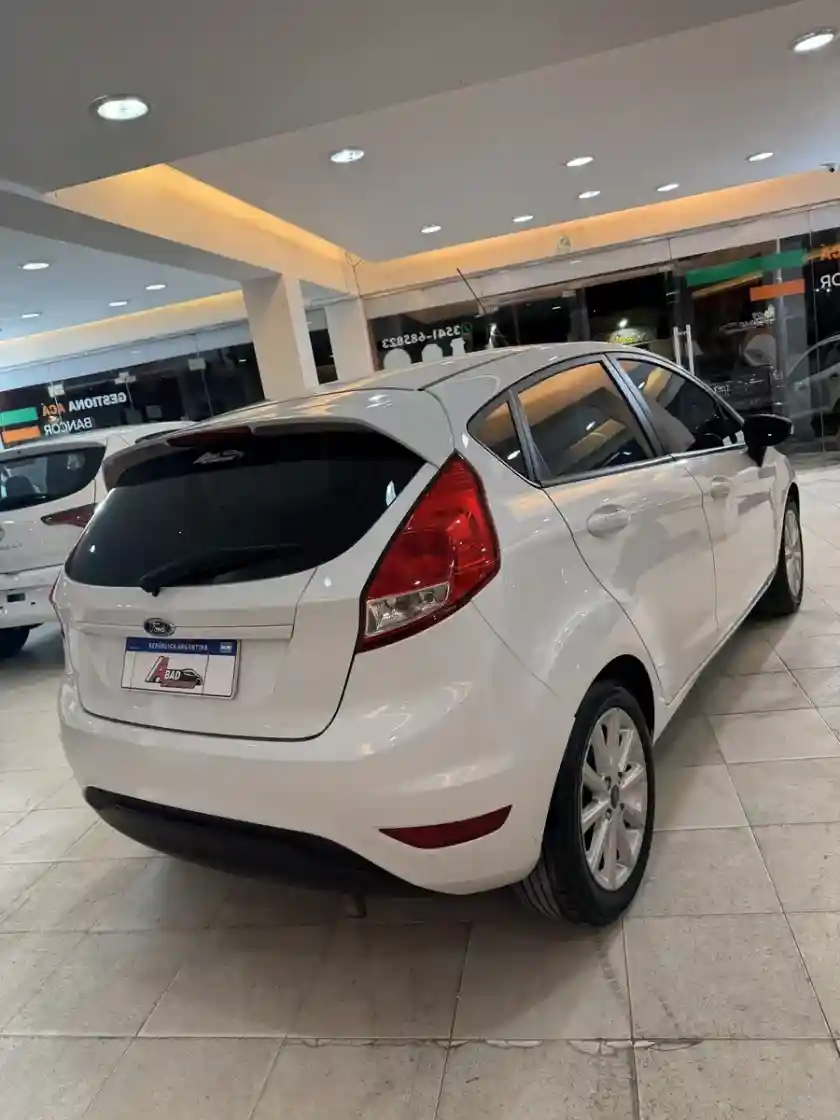 Ford Fiesta Kinetic 1.6 Se Plus 120Cv 2019 - foto 4