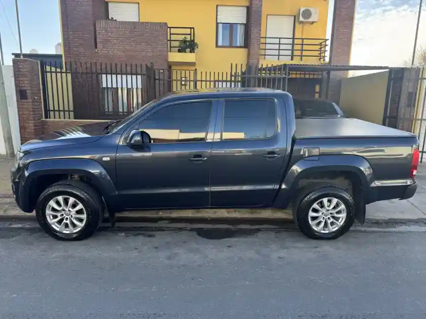 Volkswagen Amarok 2017 - foto 1