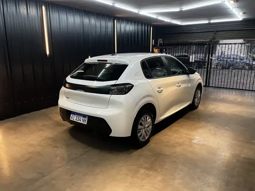 Peugeot 208 1.6 Active 2026 - foto 4