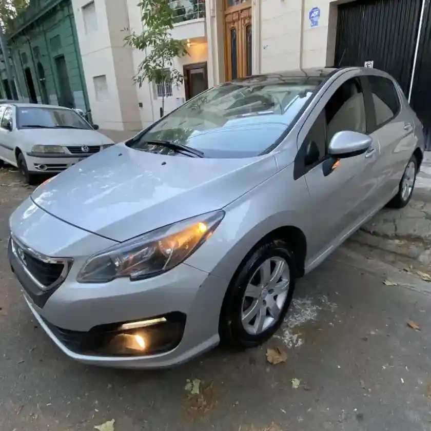 Peugeot 308 1.6 Allure Pack Hdi 115Cv 2018 - foto 1