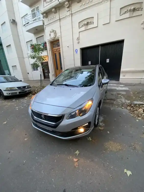 Peugeot 308 1.6 Allure Pack Hdi 115Cv 2018 - foto 2