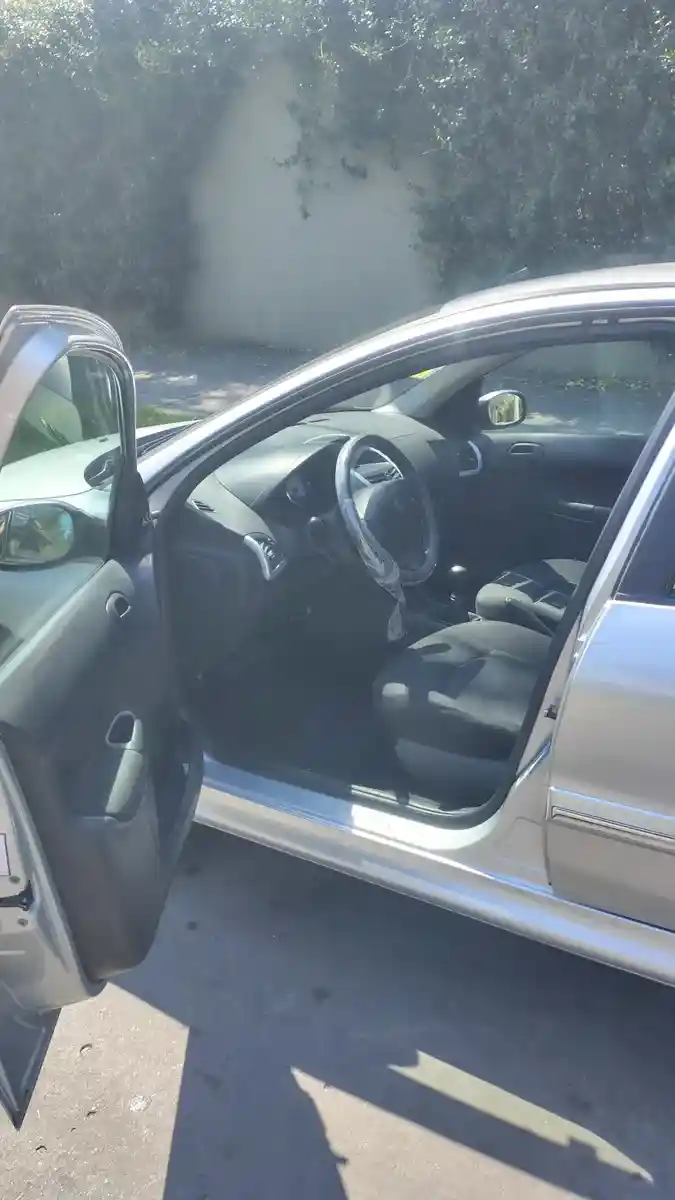 Peugeot 207 1.4 Xs 2011 - foto 4