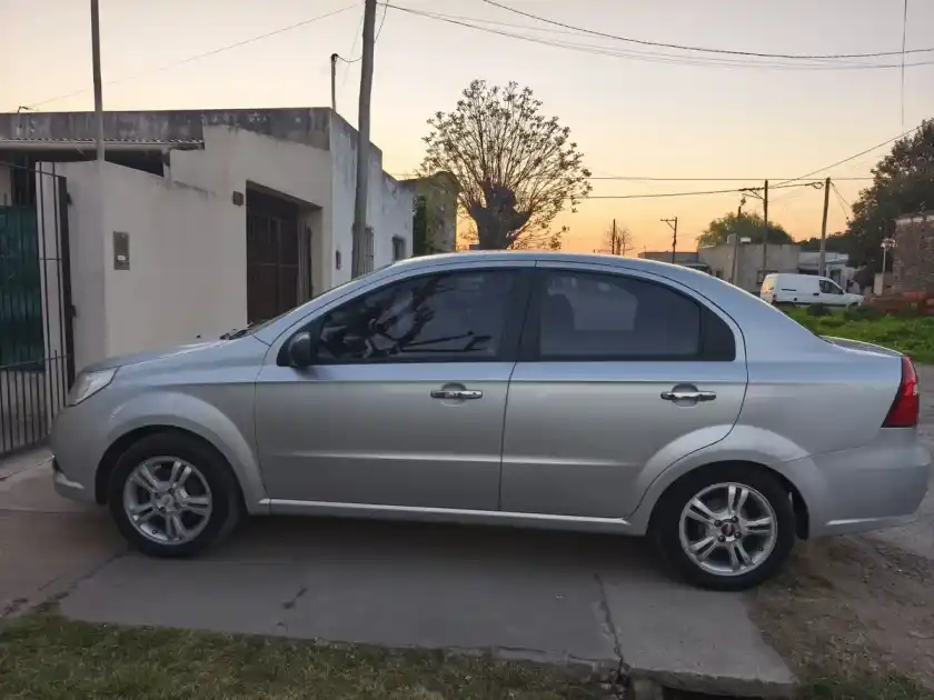 Chevrolet Aveo G3 1.6 Lt 2012 - foto 3