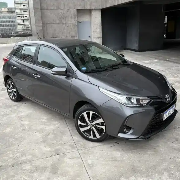 Toyota Yaris 1.5 107Cv Xls Pack Cvt 2025 - foto 1
