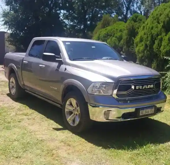 Ram 1500 5.7 Laramie Atx V8 2020 - foto 2