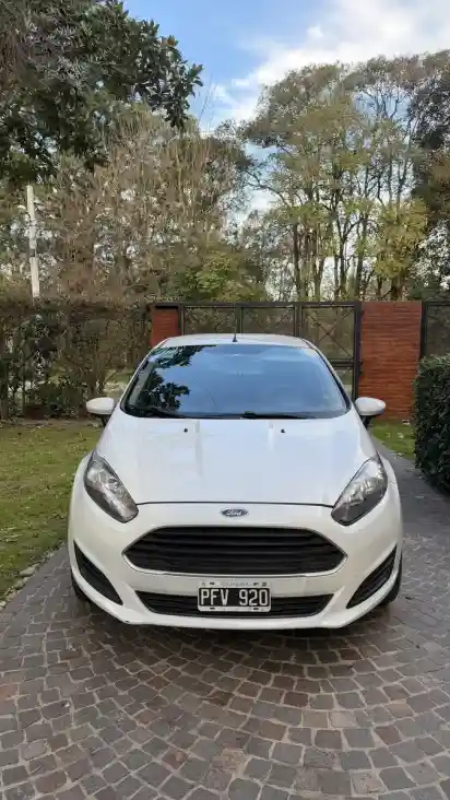 Ford Fiesta Kinetic 1.6 S 120Cv 2015 - foto 2
