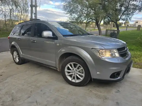 Dodge Journey 2.4 Sxt 170Cv (Techo, Dvd, Nav) 2017 - foto 3