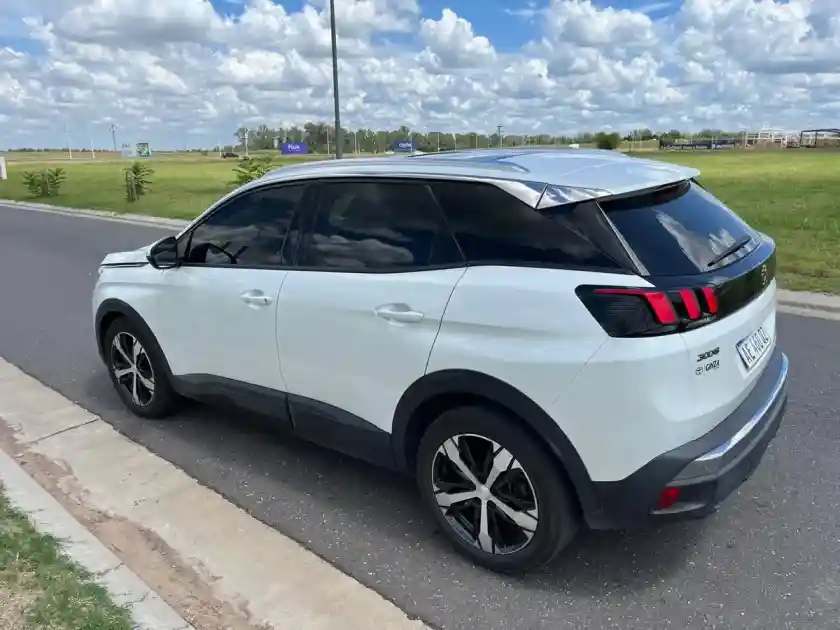 Peugeot 3008 1.6 Allure Thp Tiptronic 2021 - foto 3