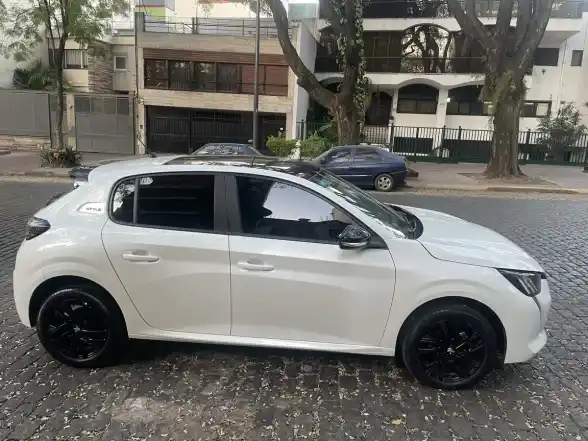 Peugeot 208 1.6 Style Tiptronic 2022 - foto 2