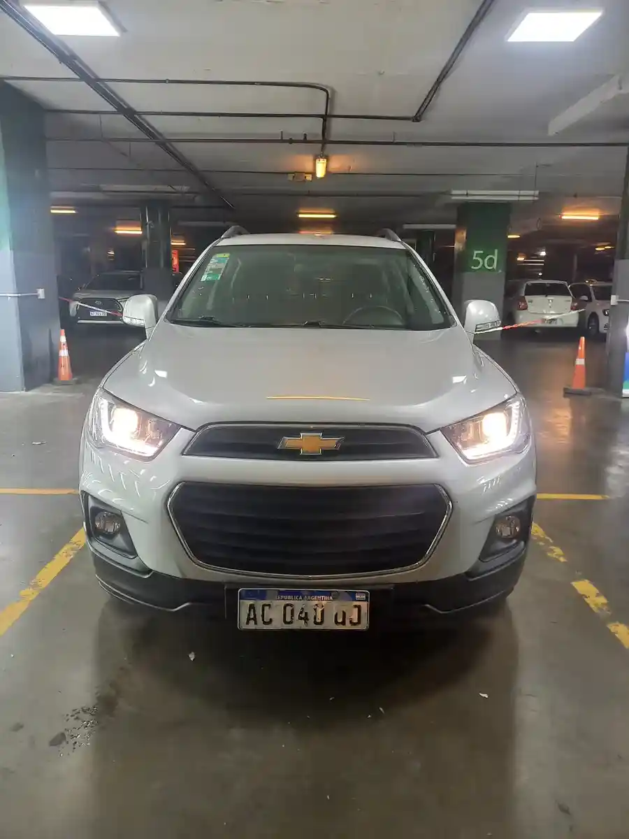 Chevrolet Captiva 2.4 Ls 2017 - foto 2