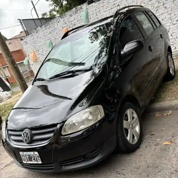 Volkswagen Suran 1.6 I Highline 80D 2008 - foto 1
